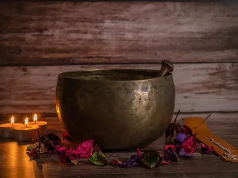 singing bowls and reiki